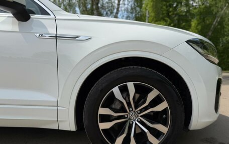 Volkswagen Touareg III, 2018 год, 5 750 000 рублей, 10 фотография