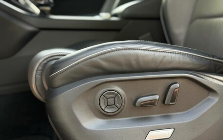 Volkswagen Touareg III, 2018 год, 5 750 000 рублей, 19 фотография