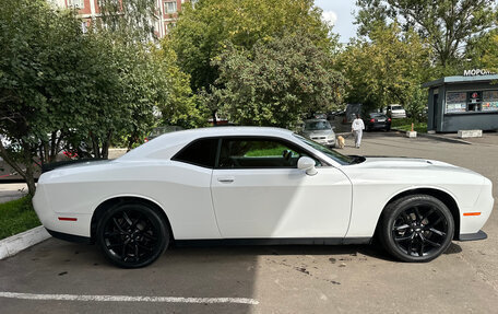 Dodge Challenger III рестайлинг 2, 2020 год, 4 090 000 рублей, 13 фотография