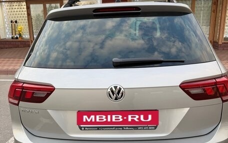 Volkswagen Tiguan II, 2019 год, 2 390 000 рублей, 5 фотография