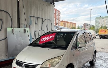 Mitsubishi Colt VI рестайлинг, 2006 год, 400 000 рублей, 2 фотография