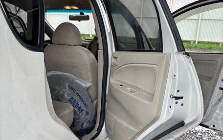 Mitsubishi Colt VI рестайлинг, 2006 год, 400 000 рублей, 11 фотография