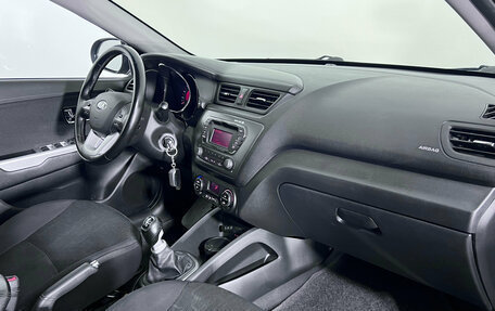 KIA Rio III рестайлинг, 2013 год, 891 000 рублей, 21 фотография