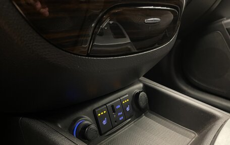 Hyundai Santa Fe III рестайлинг, 2011 год, 1 295 000 рублей, 15 фотография