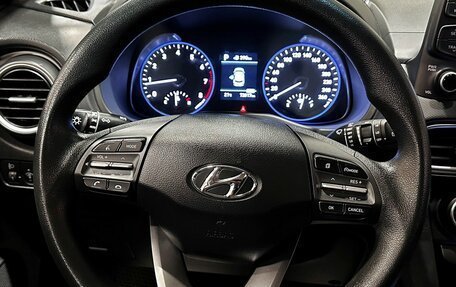 Hyundai Kona I, 2019 год, 1 947 000 рублей, 29 фотография