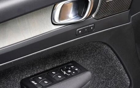 Volvo XC40 I, 2022 год, 3 798 000 рублей, 17 фотография
