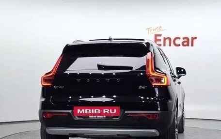 Volvo XC40 I, 2022 год, 3 798 000 рублей, 4 фотография