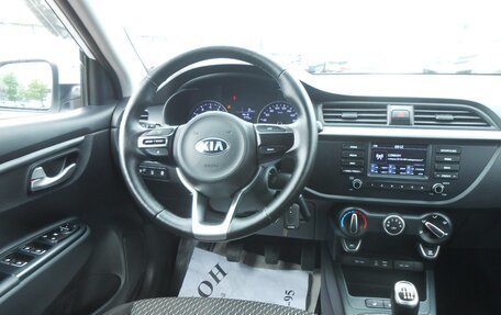 KIA Rio IV, 2019 год, 1 098 000 рублей, 10 фотография