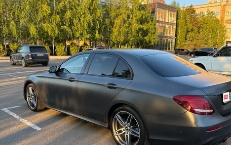 Mercedes-Benz E-Класс, 2018 год, 3 300 000 рублей, 11 фотография