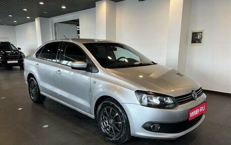 Volkswagen Polo VI (EU Market), 2011 год, 715 000 рублей, 1 фотография