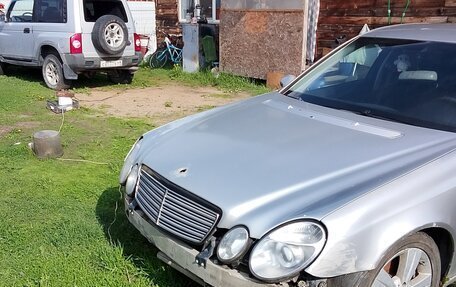 Mercedes-Benz E-Класс, 2003 год, 370 000 рублей, 4 фотография