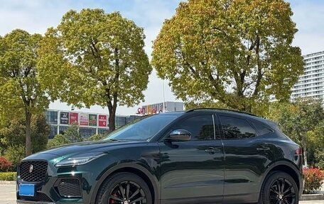Jaguar E-Pace, 2024 год, 4 250 000 рублей, 1 фотография