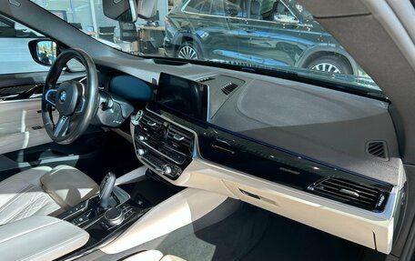 BMW 6 серия, 2018 год, 4 495 000 рублей, 23 фотография