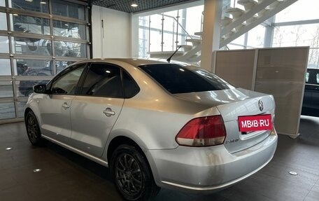 Volkswagen Polo VI (EU Market), 2011 год, 715 000 рублей, 5 фотография