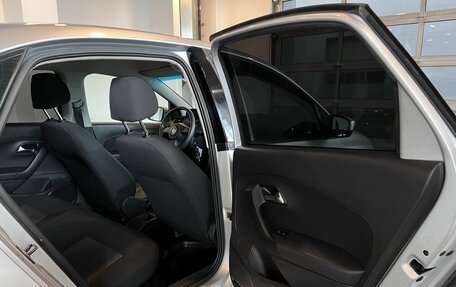 Volkswagen Polo VI (EU Market), 2011 год, 715 000 рублей, 17 фотография