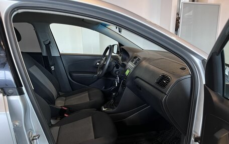 Volkswagen Polo VI (EU Market), 2011 год, 715 000 рублей, 27 фотография