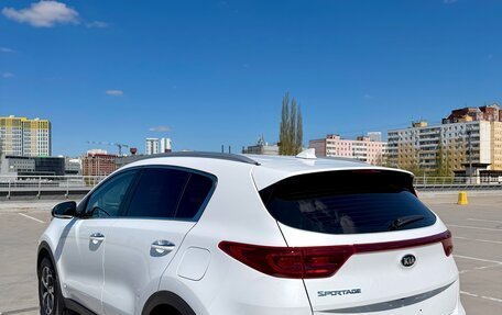 KIA Sportage IV рестайлинг, 2021 год, 2 560 000 рублей, 4 фотография