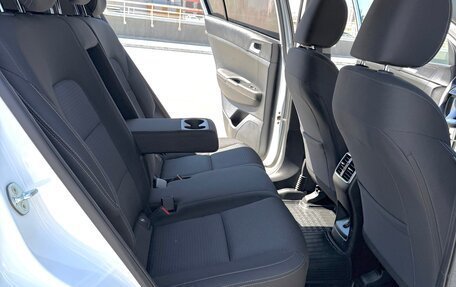 KIA Sportage IV рестайлинг, 2021 год, 2 560 000 рублей, 9 фотография