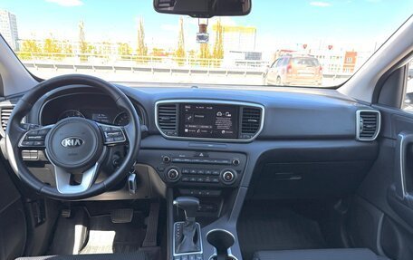 KIA Sportage IV рестайлинг, 2021 год, 2 560 000 рублей, 14 фотография