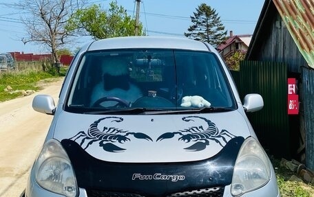 Toyota FunCargo, 2003 год, 330 000 рублей, 2 фотография