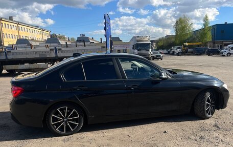 BMW 3 серия, 2017 год, 1 300 000 рублей, 5 фотография