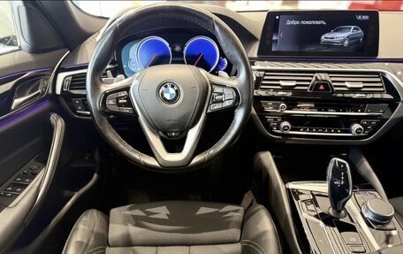 BMW 5 серия, 2017 год, 3 200 000 рублей, 10 фотография