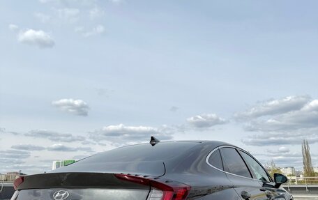 Hyundai Sonata VIII, 2021 год, 2 650 000 рублей, 5 фотография