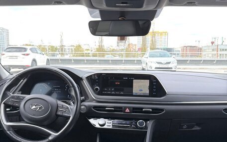 Hyundai Sonata VIII, 2021 год, 2 650 000 рублей, 13 фотография