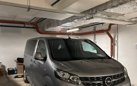 Opel Zafira Life I, 2020 год, 2 790 000 рублей, 4 фотография