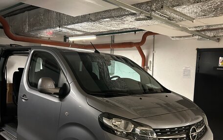 Opel Zafira Life I, 2020 год, 2 790 000 рублей, 5 фотография