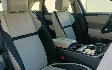 Land Rover Range Rover Velar I, 2017 год, 3 700 000 рублей, 10 фотография