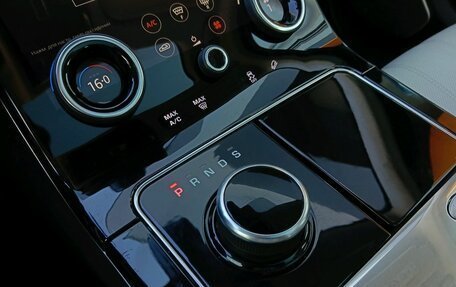 Land Rover Range Rover Velar I, 2017 год, 3 700 000 рублей, 17 фотография