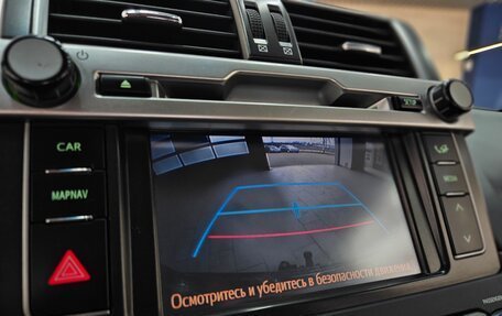 Toyota Land Cruiser Prado 150 рестайлинг 2, 2017 год, 4 090 000 рублей, 11 фотография