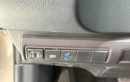 Toyota Corolla, 2023 год, 1 390 000 рублей, 11 фотография