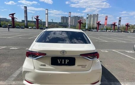 Toyota Corolla, 2022 год, 1 400 000 рублей, 5 фотография