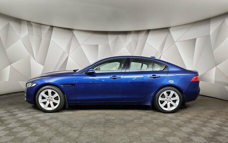 Jaguar XE I рестайлинг, 2016 год, 1 893 000 рублей, 5 фотография