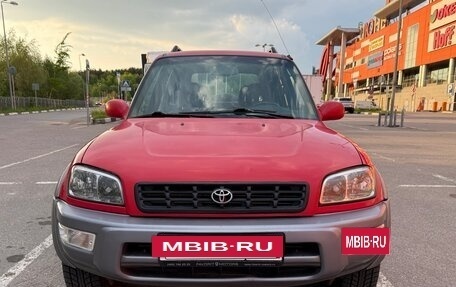 Toyota RAV4, 1998 год, 570 000 рублей, 2 фотография