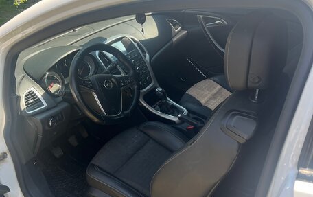 Opel Astra J, 2012 год, 720 000 рублей, 7 фотография