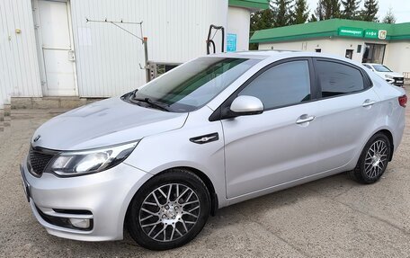 KIA Rio III рестайлинг, 2017 год, 1 240 000 рублей, 2 фотография