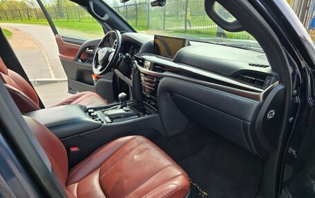 Lexus LX III, 2019 год, 7 990 000 рублей, 20 фотография