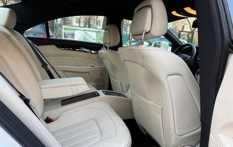 Mercedes-Benz CLS, 2017 год, 2 690 000 рублей, 22 фотография