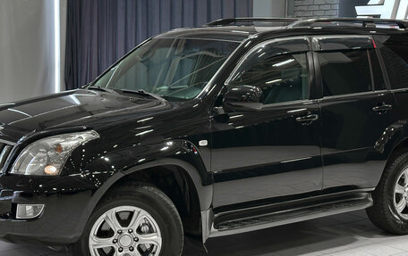 Toyota Land Cruiser Prado 120 рестайлинг, 2008 год, 2 370 000 рублей, 2 фотография