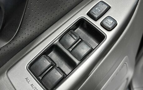 Toyota Land Cruiser Prado 120 рестайлинг, 2008 год, 2 370 000 рублей, 20 фотография