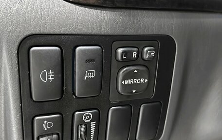 Toyota Land Cruiser Prado 120 рестайлинг, 2008 год, 2 370 000 рублей, 21 фотография
