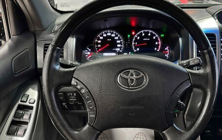 Toyota Land Cruiser Prado 120 рестайлинг, 2008 год, 2 370 000 рублей, 32 фотография