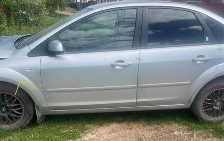 Ford Focus II рестайлинг, 2005 год, 150 000 рублей, 3 фотография
