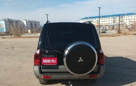 Mitsubishi Pajero III рестайлинг, 2004 год, 1 300 000 рублей, 3 фотография