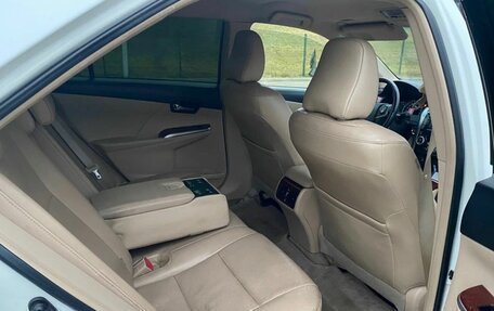 Toyota Camry, 2012 год, 1 350 000 рублей, 7 фотография