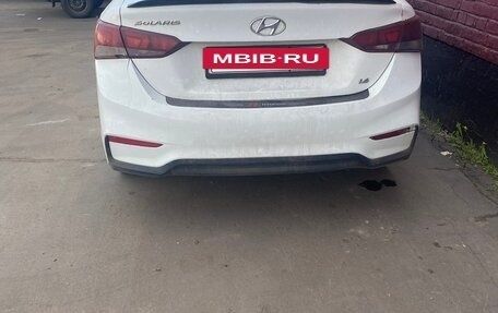 Hyundai Solaris II рестайлинг, 2018 год, 575 000 рублей, 4 фотография