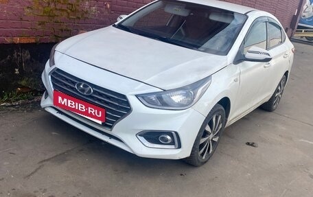 Hyundai Solaris II рестайлинг, 2018 год, 575 000 рублей, 3 фотография